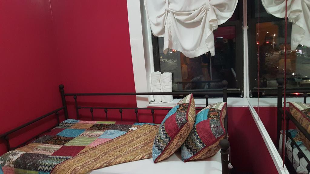 Oyo Bed And Breakfast นิวยอร์ก ห้อง รูปภาพ